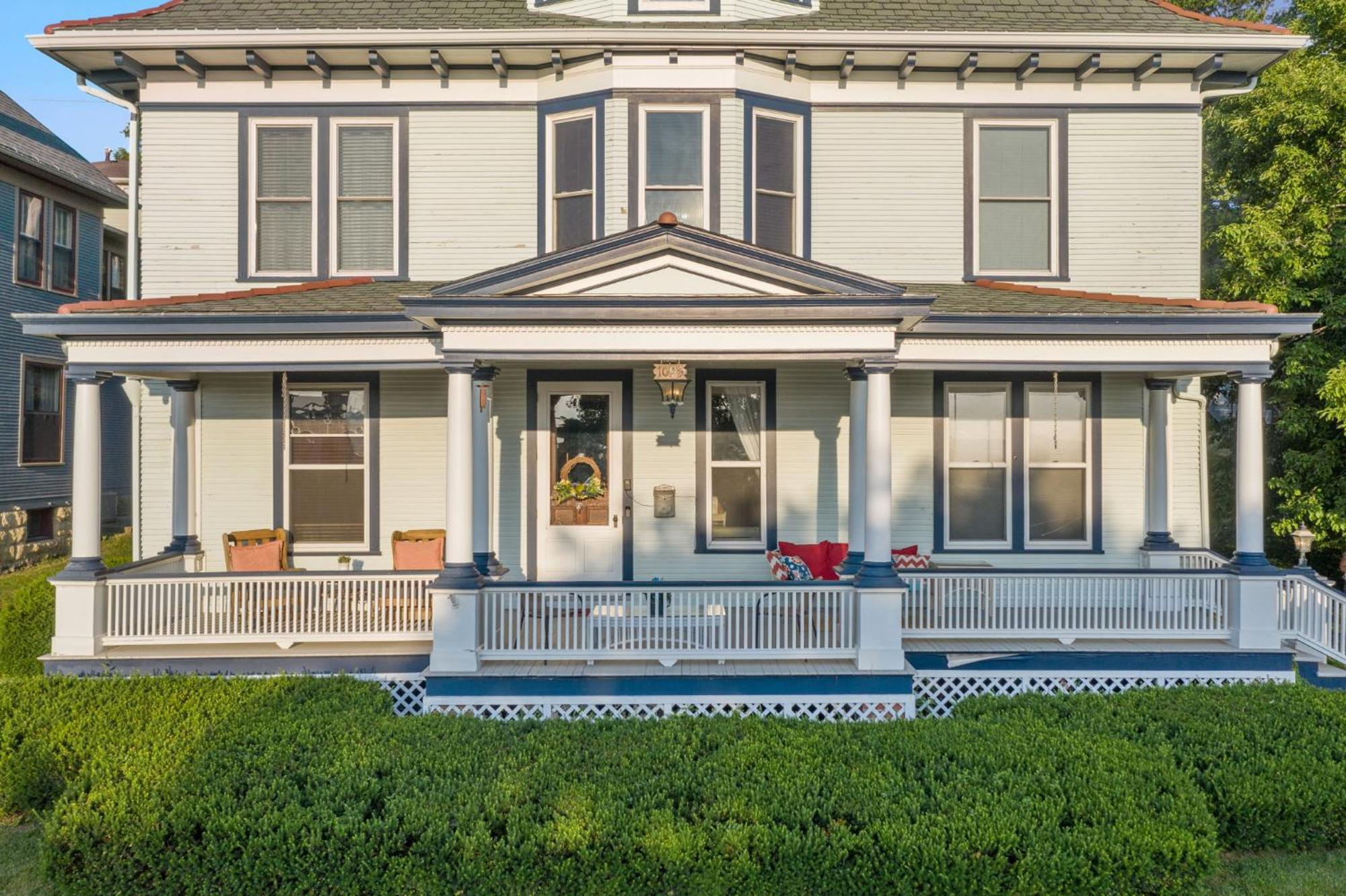 Dubuque'S Front Porch, Historic Charmer, Walk Downtown Εξωτερικό φωτογραφία