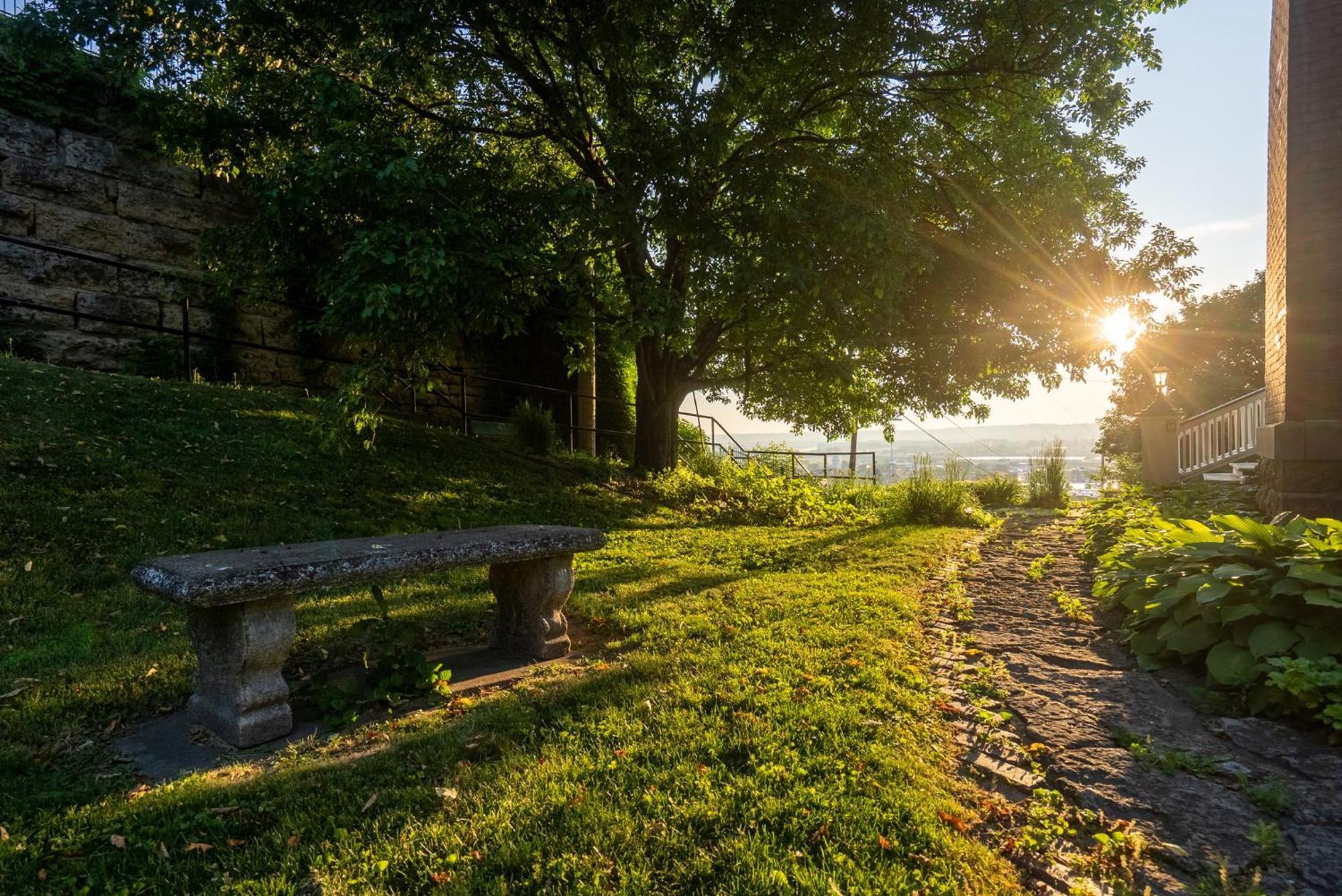Dubuque'S Front Porch, Historic Charmer, Walk Downtown Εξωτερικό φωτογραφία